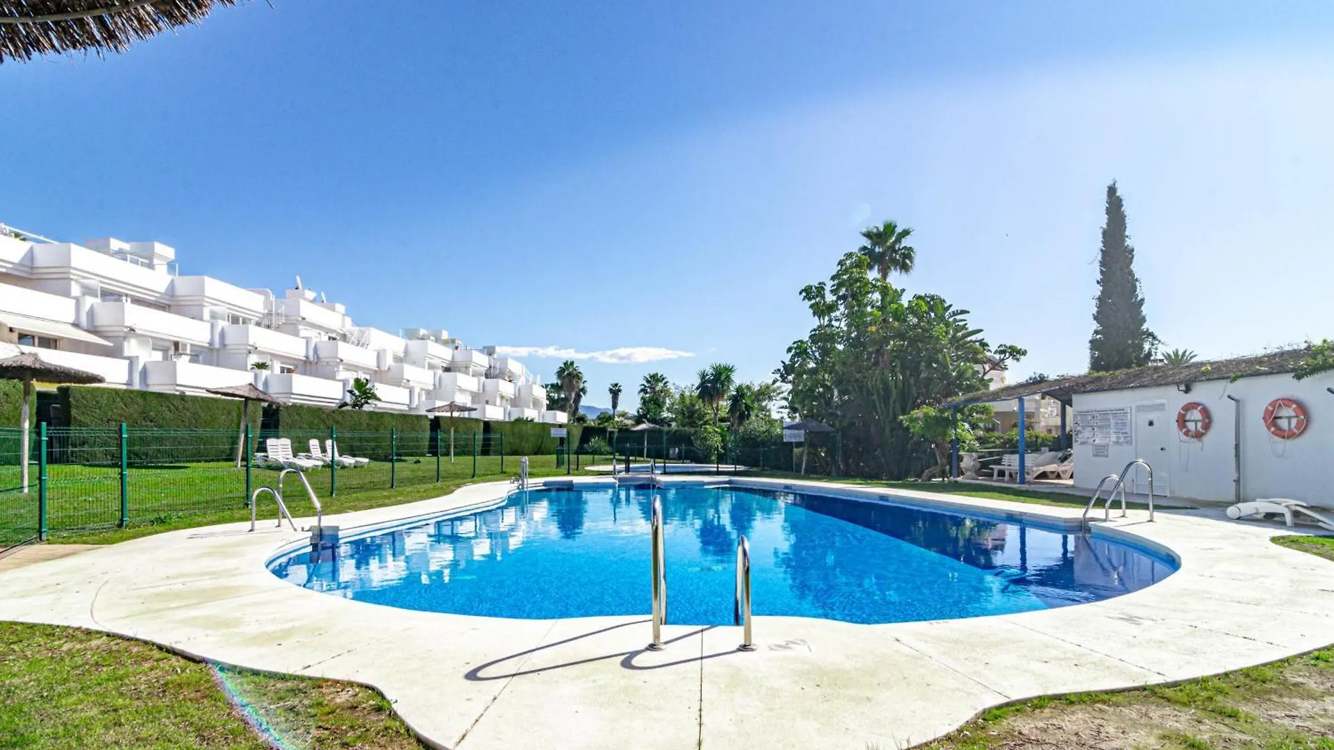 Apartament Sungardens Penthouse Estepona 0*,  Hiszpania