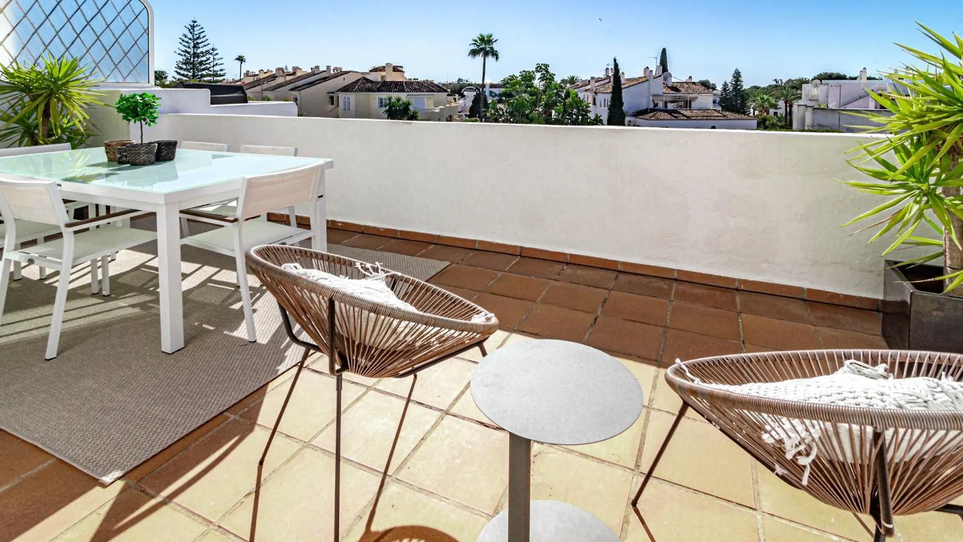 Apartament Sungardens Penthouse Estepona Hiszpania